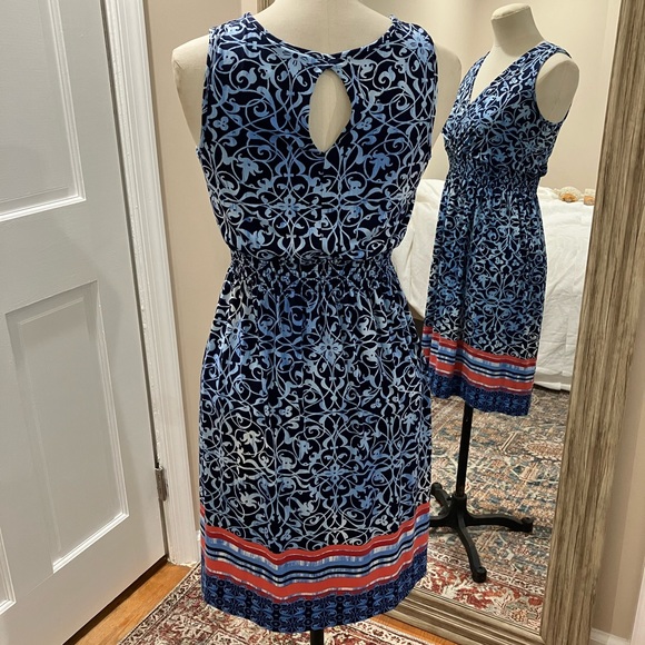 Soma Dress - Picture 3 of 5